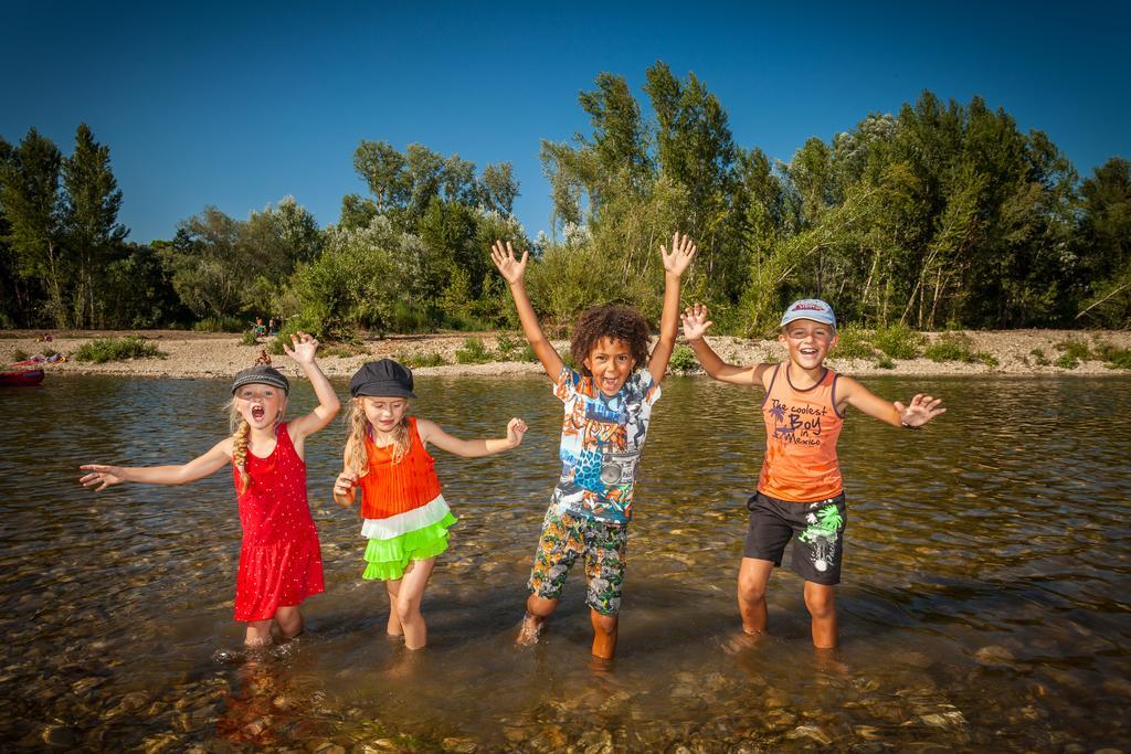 Camping La Sousta**** Ремулан Екстериор снимка